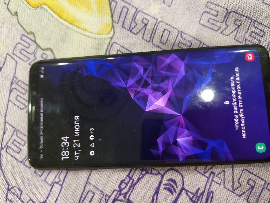 Samsung s9 plus в хорошем состоянии