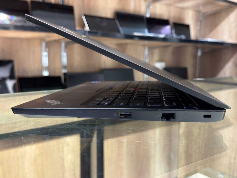 Lenovo ThinkPad E14 Gen 2 Core i5-1135G7 ram 8 ssd 256