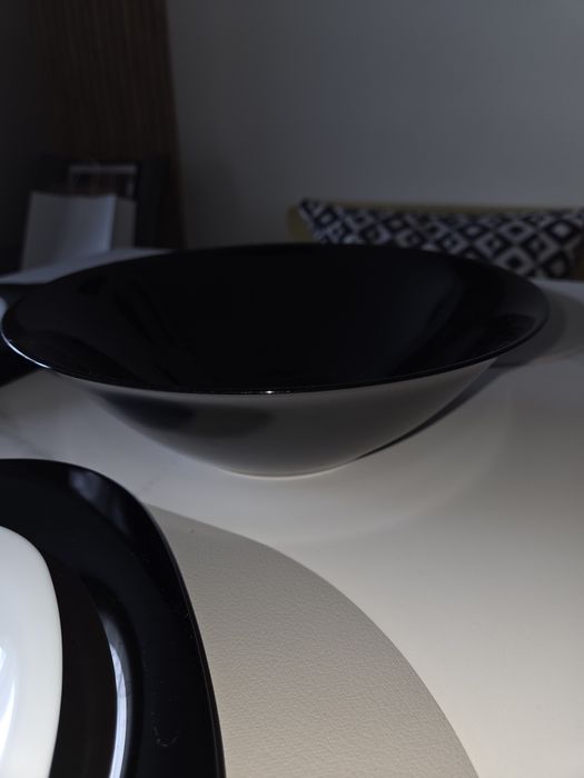 Сервиз за хранене 36 части и две големи купи