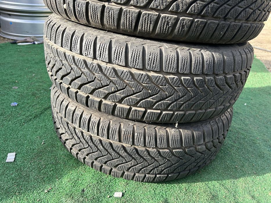 4 зимни гуми lassa  175 65 15