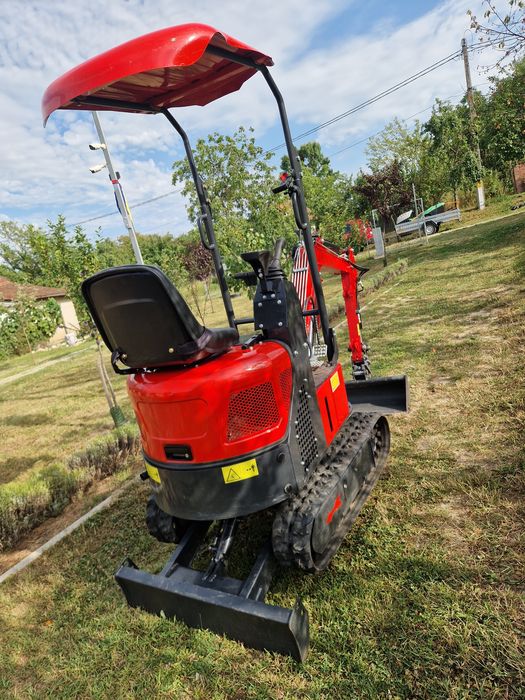 Vand miniexcavator 1.2T  Macao Joistikuri 50 ore, diesel.