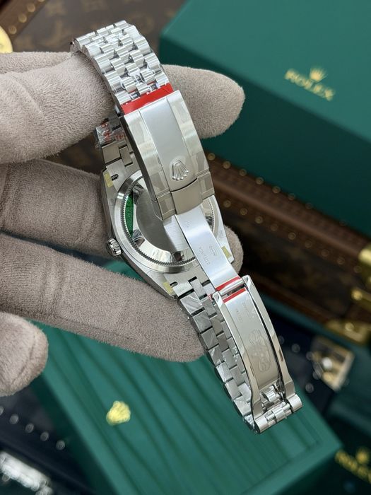 Rolex Date-Just 36mm Black Dial Cal 3235