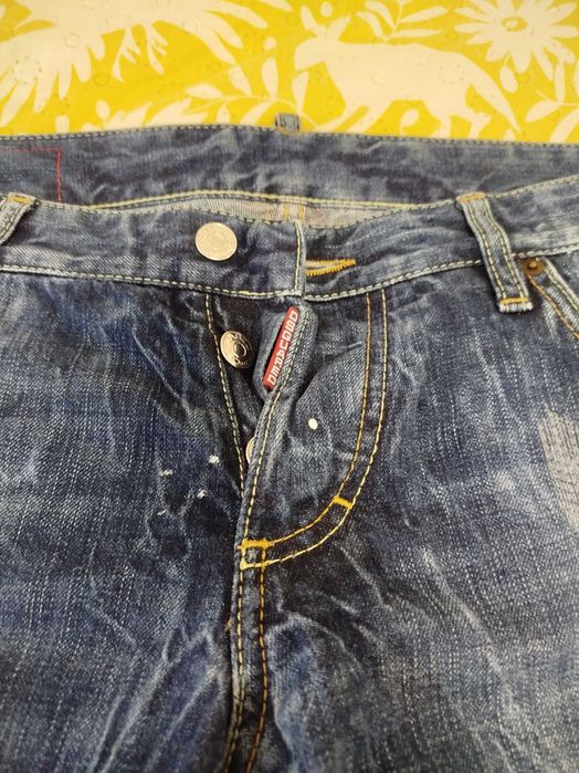 Оригинални мъжки дънки Dsquared нови,размер 52,129евро