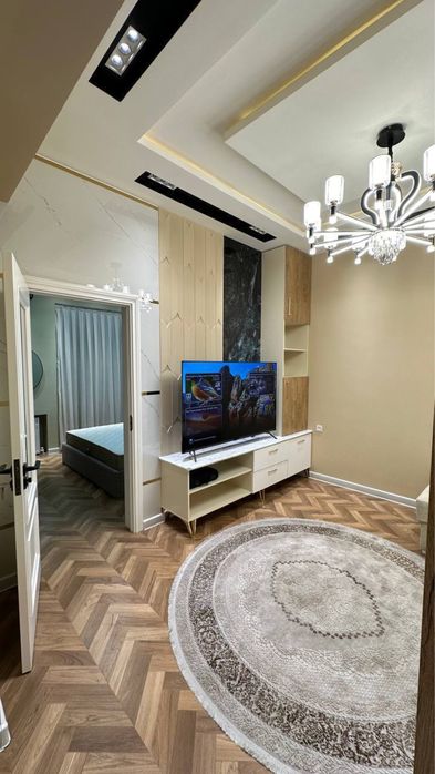 Аренда Ул Махтумкули новастр 2 ком 4 этаж 9 этажка все ест фото реално