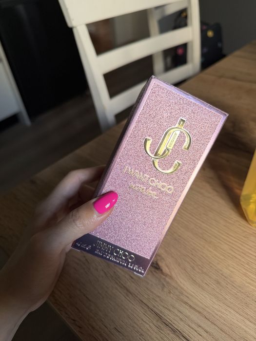 Парфюм Jimmy Choo