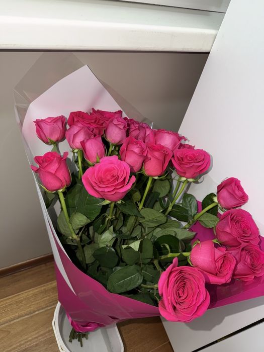 Продам свежий букет роз