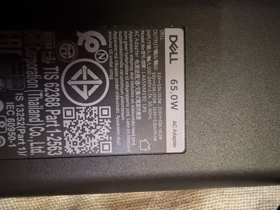 Зарядка для Dell 65 watt оригинал. Привёз с америки.