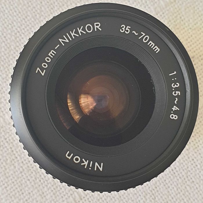 Nikon Zoom-Nikkor 35–70mm f/3.5–4.8 + filtru Kenko MC UV370 Slim 52mm