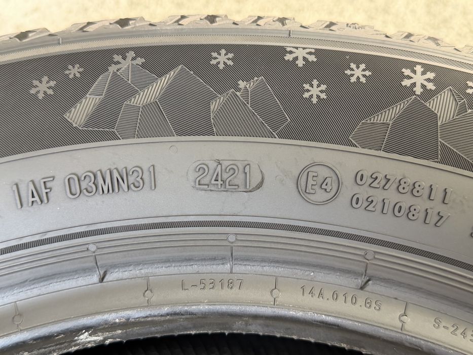 205/60/16 Semperit 4Броя: 170€ 6.5мм