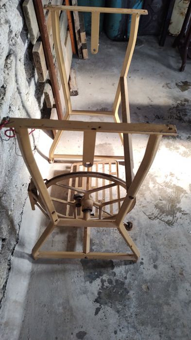 Cadre de mașini de cusut