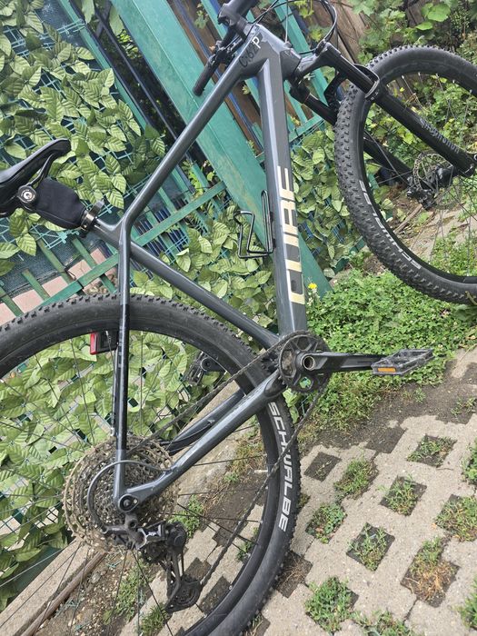 Bicicleta CUBE Reaction, 29".