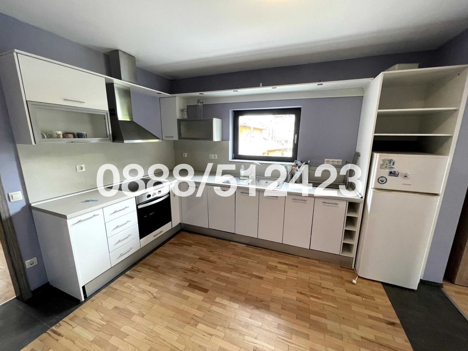 Дава се под наем Тристаен апартамент в София, Център - 90 кв.м за 650 € - Снимка #1