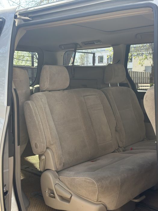 Альфард гибрид 2,4