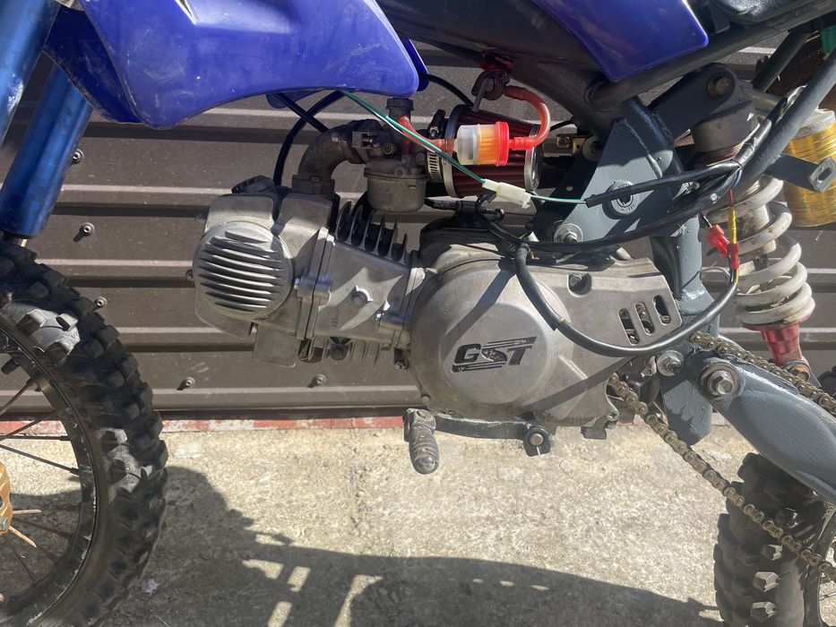 Cross nou GST 140cc pret bomba 2600 de ron