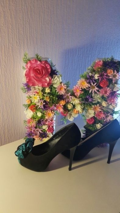 Продам женскую обувь, туфли.