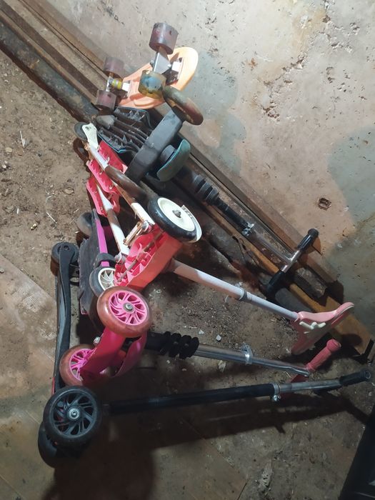 Самокаты и пениборт.