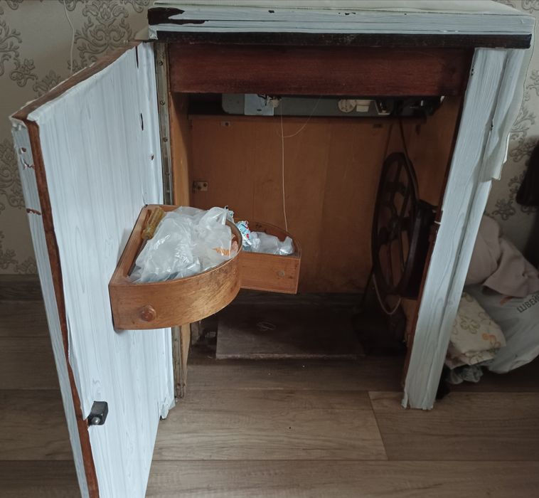 Швейная машина чайка