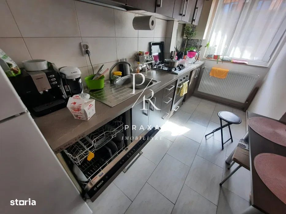 Apartament o camera, 40 mp, garaj, zona Stejarului!