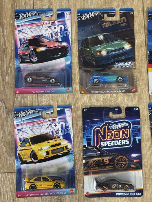 Hot Wheels: LOT Mainline si LOT Premium si M2 Coca-Cola