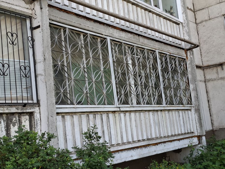 Продам решётки на балкон
