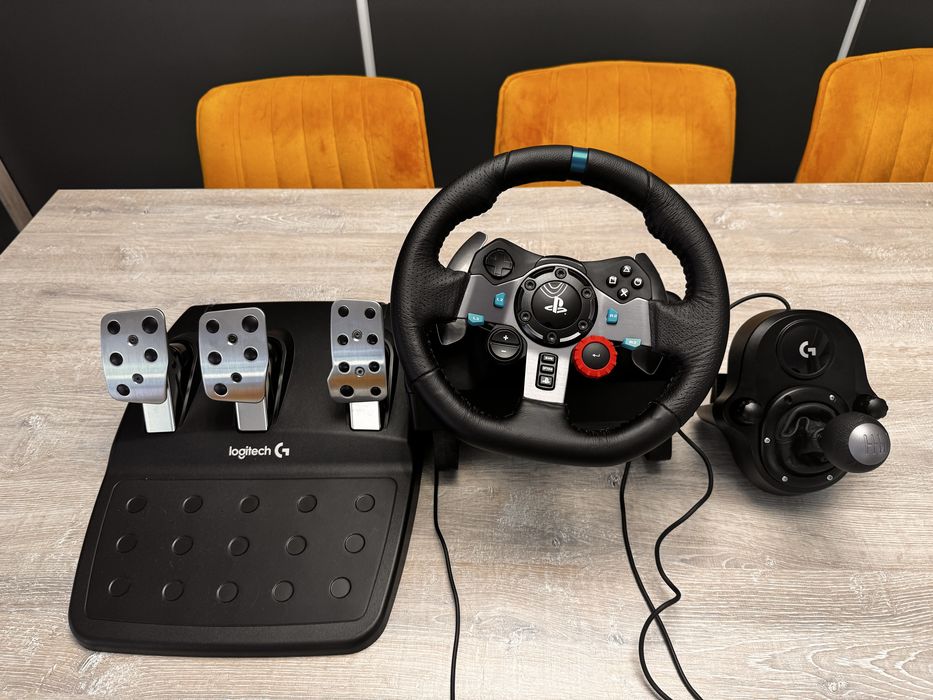 Logitech G29 + Shifter – Stare excelentă – PlayStation / PC