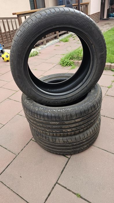 215 55 17 vara 225 50 17