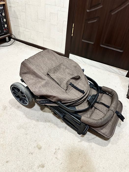 Коляска б/у яхши холатда kolyaska