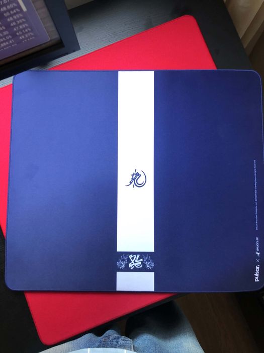 Продавам 3 премиум гейминг мишки + лимитиран mousepad