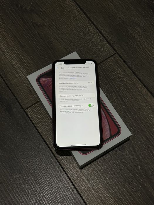 iphone xr 100% ideal