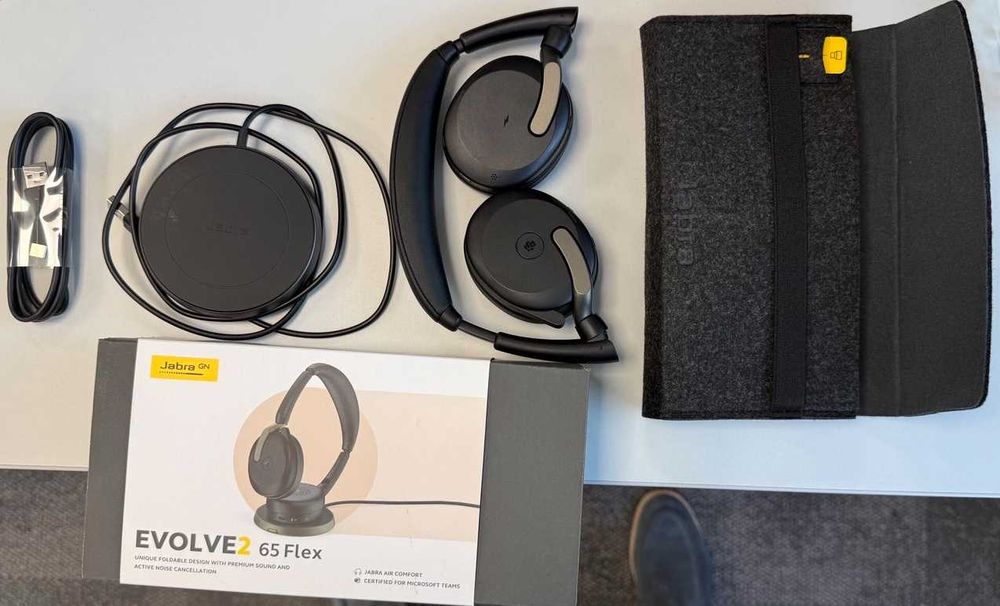 Headset слушалки с микрофон Jabra Evolve2 65 Flex MS + Wireless Charging