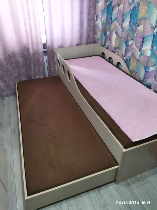 Кровать двухярусная