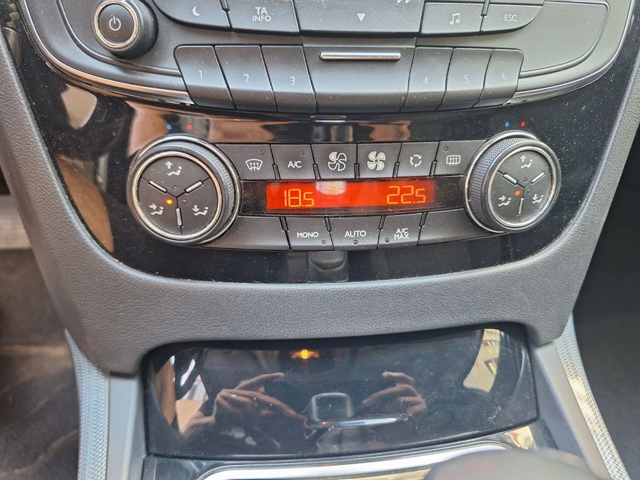 Peugeot 508 SW an 2011