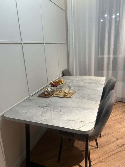 Продам стол + 3 стула