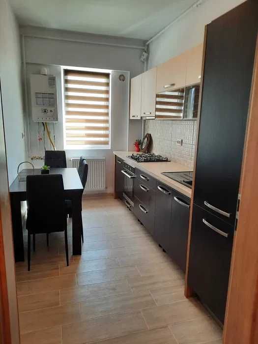 apartament de inchiriat
