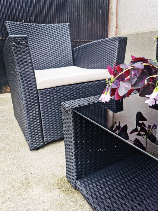 set ratan sintetic Tarrington House 4 piese negru