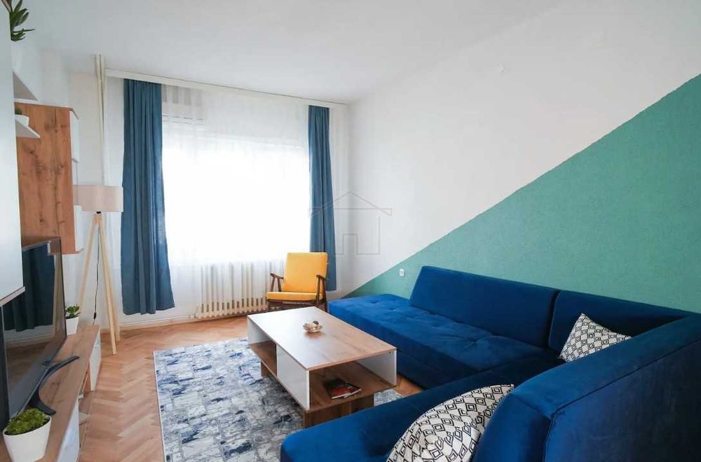 Дава се под наем Тристаен апартамент в Пловдив, Съдийски - 88 кв.м за 413.1 € - Снимка #1