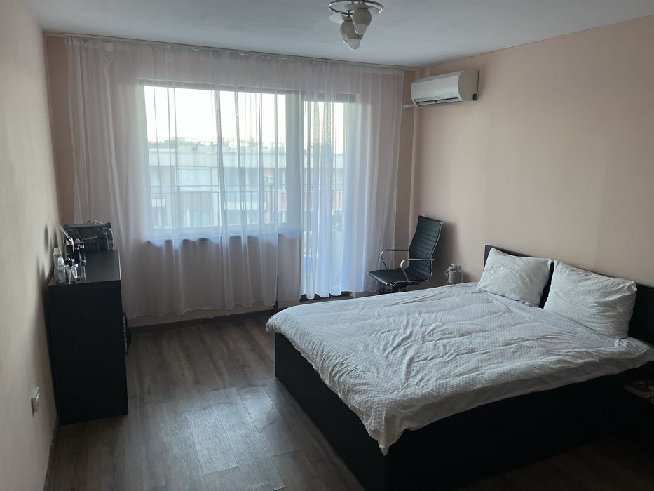 Цял комплект обзавеждане за спалня