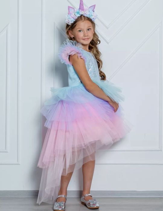 Продам платье на девочку.