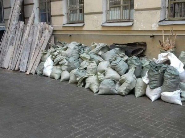 Вывоз мусора ЗИЛ 130