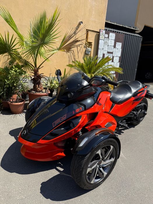 Can Am Spyder RSS 2014 semiautomat