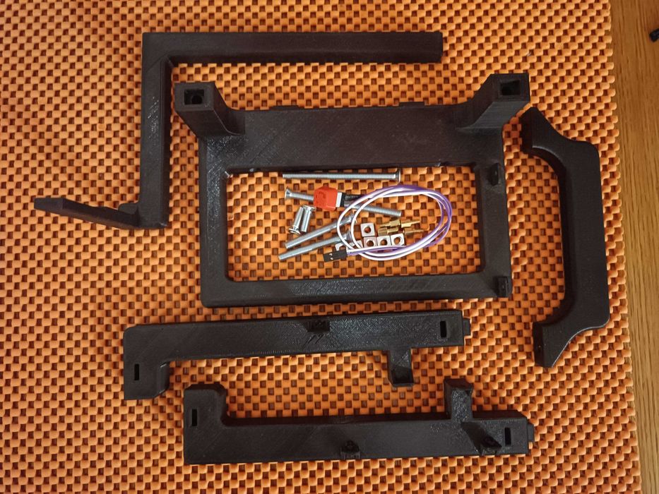 Отворена компютърна кутия, поддръжка на Mini-ATX