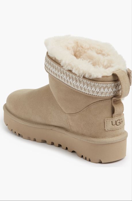 UGG boots / Дамски боти UGG