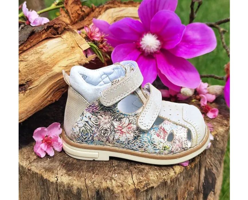 Ортопедический обувь