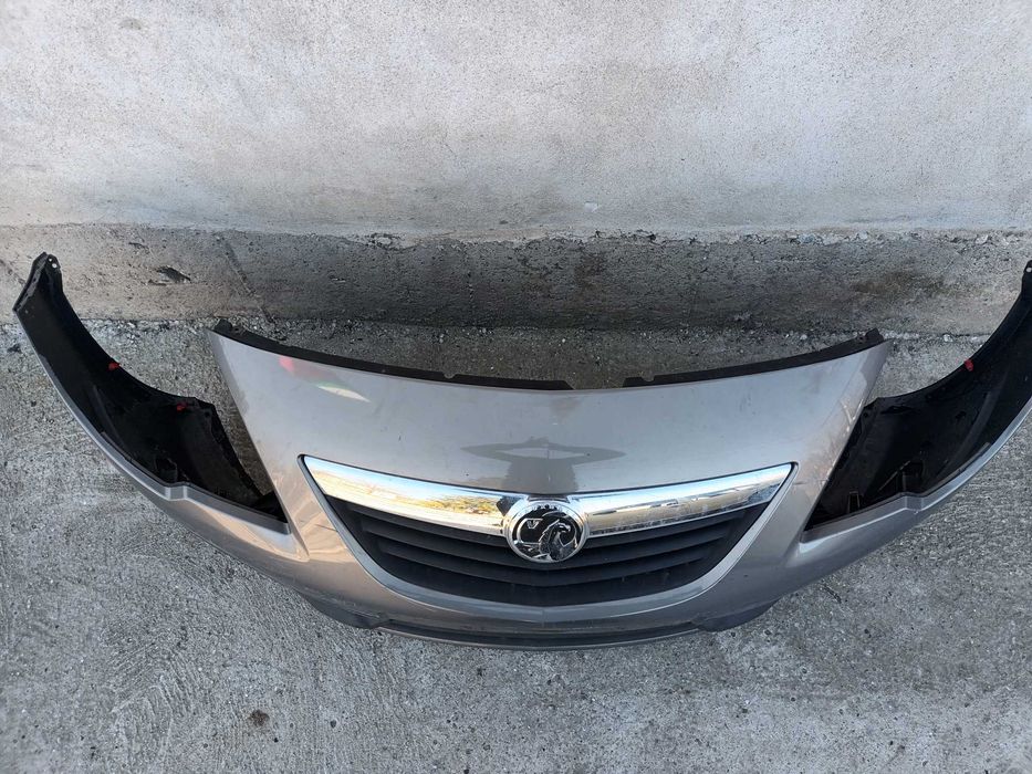 предна броня за опел мерива Б с маска решетки парктроник OPEL MERIVA B