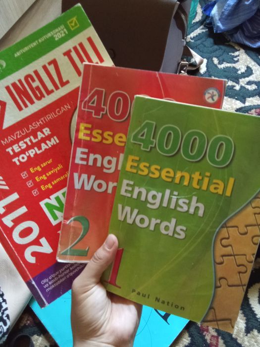 Сборник тестов по английскому языку и словари бонусом состояние очень