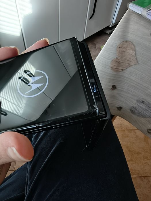 Моторола Razr 50 Ultra 5G