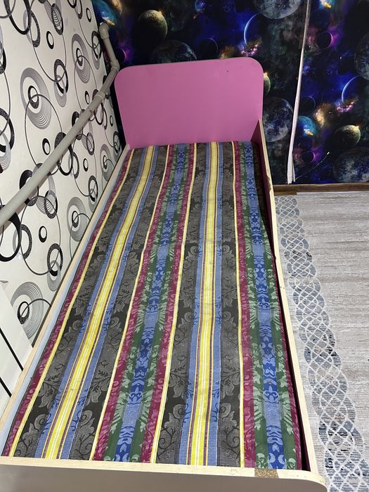 Детский шкаф и кровать