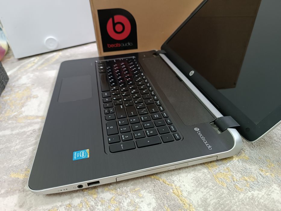 НОУТБУК HP с документами.