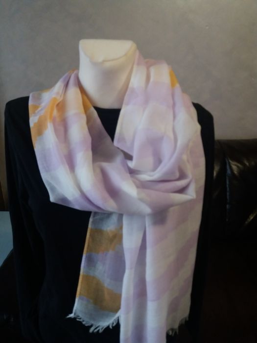 Дамски  нови шалове