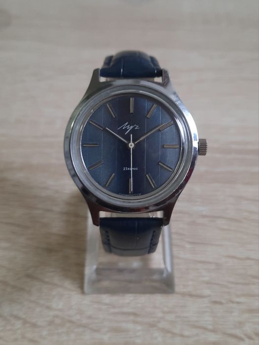 Продам Луч 23камня